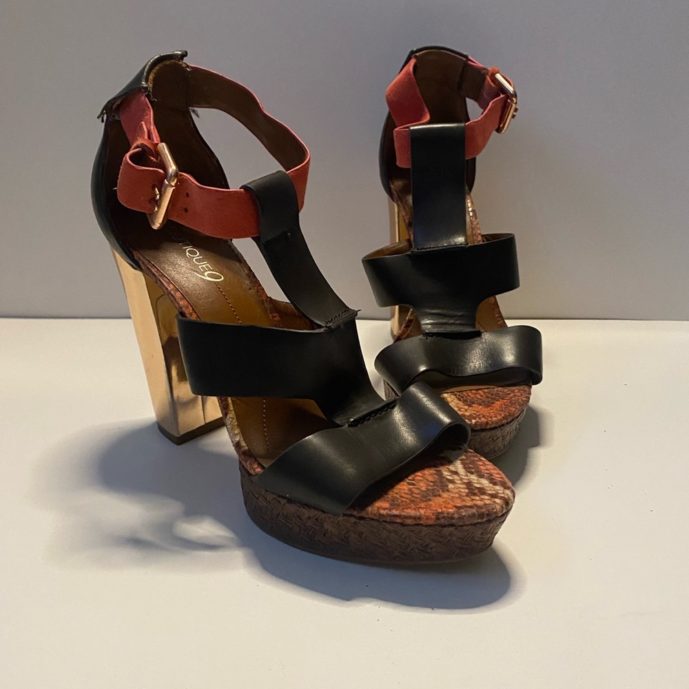 Platform heels